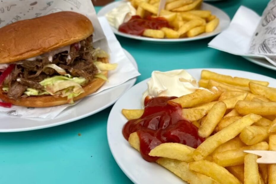 Volkspark Büdchen - typische Gerichte